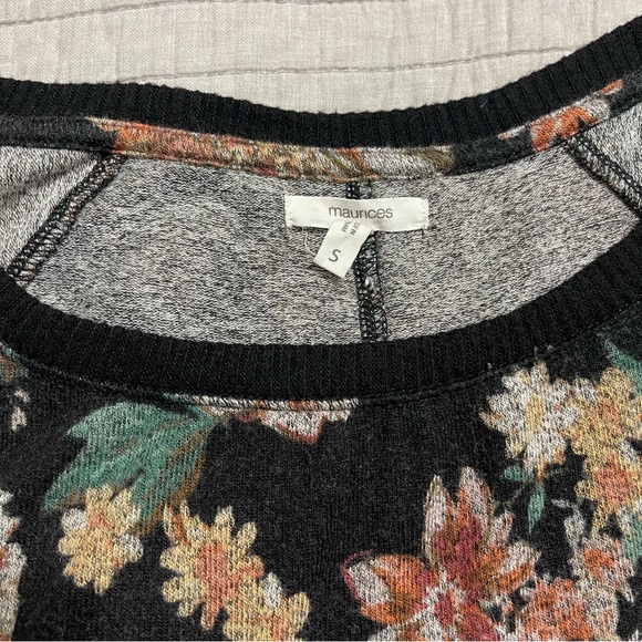 Maurices Haven Cozy Knit Floral Crew Neck Sweatshirt Size Small - Picture 2 of 8